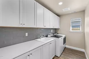 1030 NW Varnish Ln, Redmond, OR 97756 - Photo 18