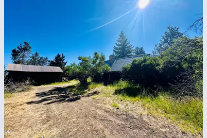 14685 Keno Worden Road #14673&14685, Klamath Falls, OR 97603 - Photo 6