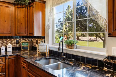 21455 SW Young Avenue, Bend, OR 97703 - Photo 24