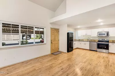 1933 NW Monterey Pines #UNIT 4, Bend, OR 97703 - Photo 8