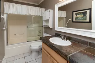 2987 NE Oakley Ct, Bend, OR 97701 - Photo 12