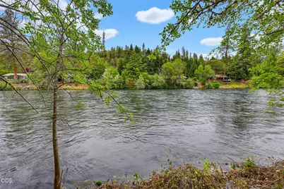 2697 Old Ferry Road, Shady Cove, OR 97539 - Photo 6