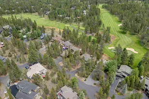 57598 White Elm, Sunriver, OR 97707 - Photo 2