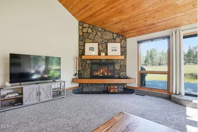 17901 Red Cedar Lane, Sunriver, OR 97707 - Photo 8