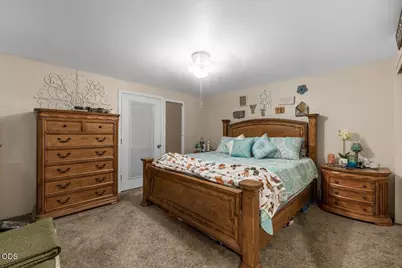 2055 Alamar Street, Medford, OR 97501 - Photo 8