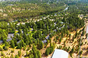 19717 SW Mount Bachelor Dr, Bend, OR 97702 - Photo 34