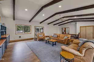 71006 Bracken Ln, Black Butte Ranch, OR 97759 - Photo 38