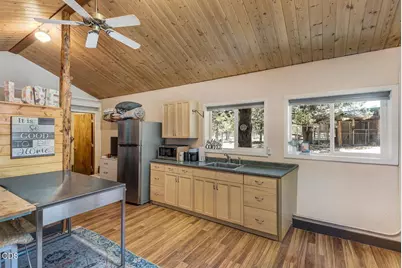 64464 Collins Road, Bend, OR 97703 - Photo 38