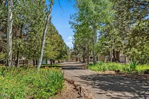 64464 Collins Rd, Bend, OR 97703 - Photo 4