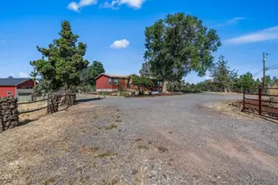 4900 NW Homestead Way, Redmond, OR 97756 - Photo 42