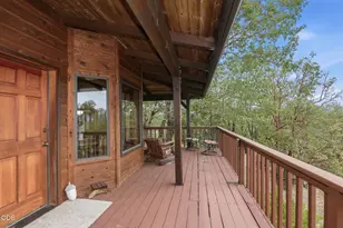 700 Cienaga Ln, Grants Pass, OR 97526 - Photo 20