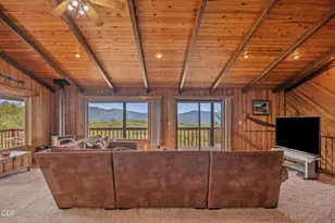700 Cienaga Ln, Grants Pass, OR 97526 - Photo 2