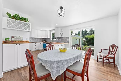 2040 Hamilton Lane SW, Grants Pass, OR 97527 - Photo 16