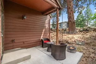 363 SW Garfield Ave, Bend, OR 97702 - Photo 22