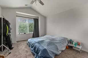 363 SW Garfield Ave, Bend, OR 97702 - Photo 10