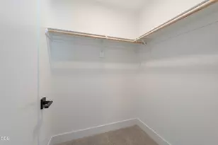 21169 NE Beall Dr, Bend, OR 97701 - Photo 34
