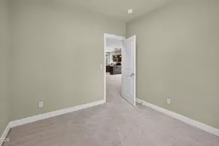 61289 Bronze Meadow Ln, Bend, OR 97702 - Photo 22