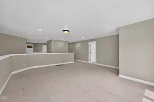 61289 Bronze Meadow Ln, Bend, OR 97702 - Photo 30