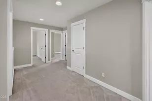 61289 Bronze Meadow Ln, Bend, OR 97702 - Photo 40