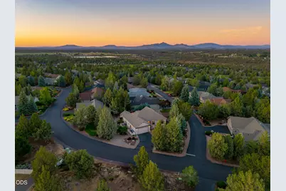 990 Victoria Falls Drive, Redmond, OR 97756 - Photo 56