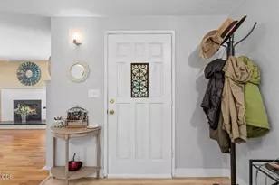 103 West St, Talent, OR 97540 - Photo 6