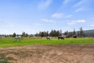 65880 93rd St, Bend, OR 97703 - Photo 4