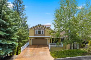 1819 SW Troon Ave, Bend, OR 97702 - Photo 2