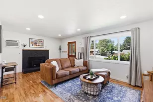 1422 Hillcourt, Medford, OR 97504 - Photo 6