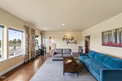 63531 Gentry Loop, Bend, OR 97701 - Photo 22