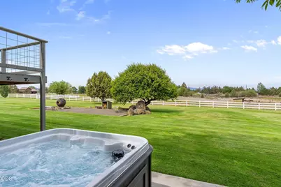 63531 Gentry Loop, Bend, OR 97701 - Photo 58
