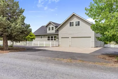 63531 Gentry Loop, Bend, OR 97701 - Photo 18