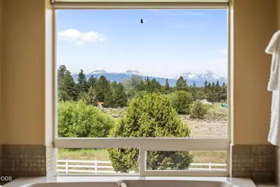 63531 Gentry Loop, Bend, OR 97701 - Photo 36