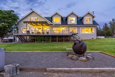 63531 Gentry Loop, Bend, OR 97701 - Photo 2