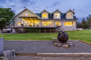 63531 Gentry Loop, Bend, OR 97701 - Photo 2