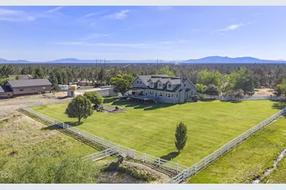 63531 Gentry Loop, Bend, OR 97701 - Photo 56