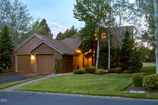 62028 Fall Creek Loop, Bend, OR 97702 - Photo 2