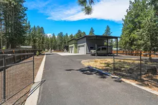 59981 Cheyenne Rd, Bend, OR 97702 - Photo 2