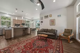 59981 Cheyenne Rd, Bend, OR 97702 - Photo 16