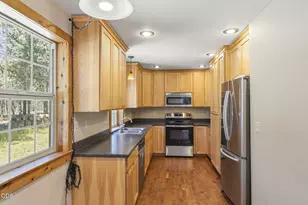 51922 Read Loop, La Pine, OR 97739 - Photo 10