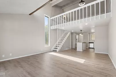 11 NW Mountain View Street, Roseburg, OR 97471 - Photo 8