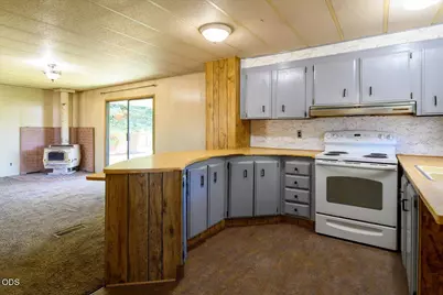 8608 NW 8th Street, Terrebonne, OR 97760 - Photo 10