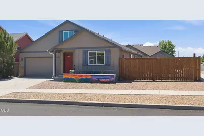 469 NW 24th Place, Redmond, OR 97756 - Photo 1