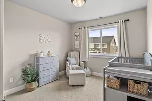 736 NW 27th St, Redmond, OR 97756 - Photo 22