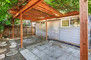 407 Marie St, Medford, OR 97504 - Photo 24