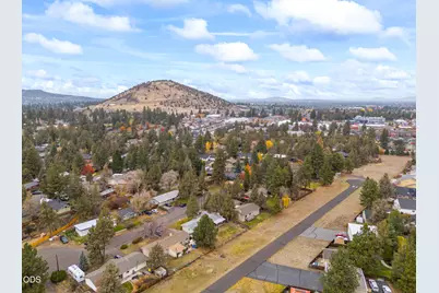 194 SE Cessna Drive, Bend, OR 97702 - Photo 38