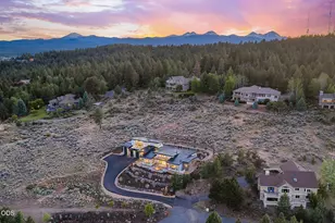 2375 N W Wyeth Pl, Bend, OR 97703 - Photo 54