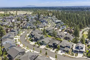 61016 SE Crane Peak Ct, Bend, OR 97702 - Photo 32