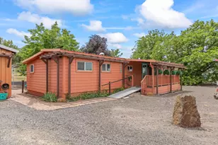 2088 SE Rose Ln, Prineville, OR 97754 - Photo 2