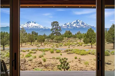 17740 Ox Spur Court, Bend, OR 97703 - Photo 18