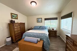 63 Rogue River Dr, Eagle Point, OR 97524 - Photo 14